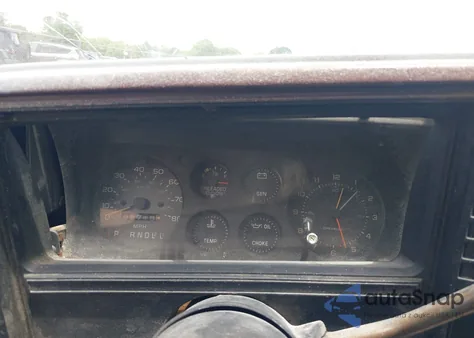 1979 Chevrolet Monte Carlo from USA, damaged, VIN 1Z37J9B485037